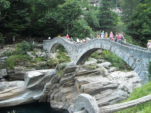 0878 údolí Verzasca 11.9.2009