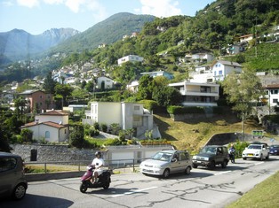 0793 cesta z Locarna do údolí Verzasca 11.9.2009